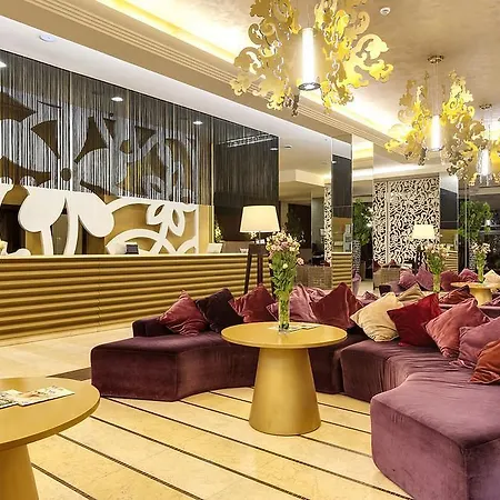 Appartement In Royal Beach